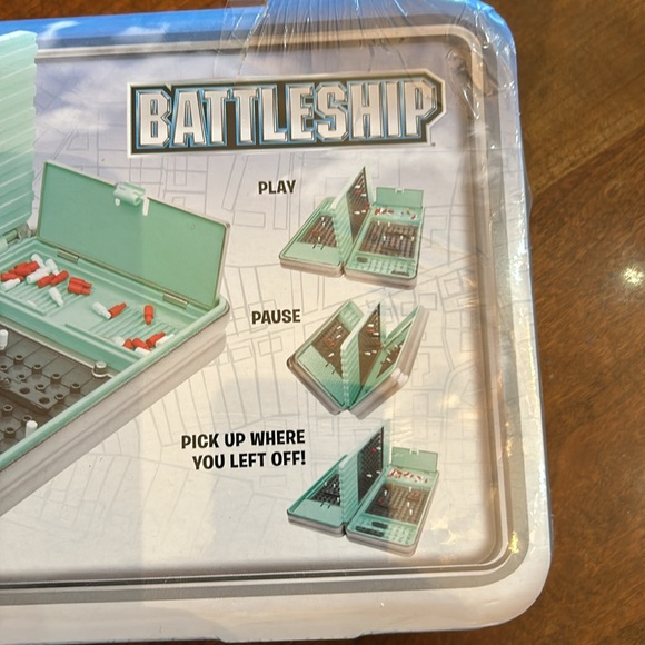 Battleship Game in Travel Case - Picture 7 of 8